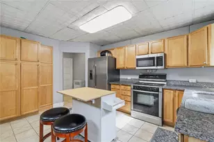 633 Gettysburg St, Pittsburgh, PA 15206 - Photo 11