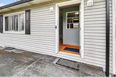 1195 Lebanon School Road, West Mifflin, PA 15122 - Photo 5