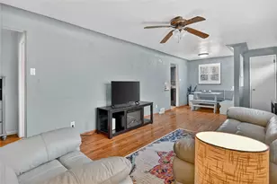 1195 Lebanon School Rd, West Mifflin, PA 15122 - Photo 11