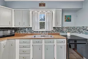 1195 Lebanon School Rd, West Mifflin, PA 15122 - Photo 15