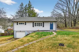 1195 Lebanon School Rd, West Mifflin, PA 15122 - Photo 3