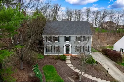 2395 Traci Dr, Pittsburgh, PA 15237 - Photo 3