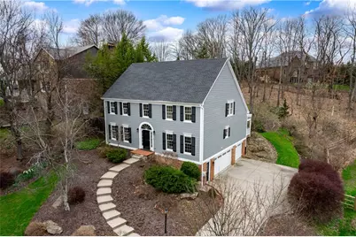 2395 Traci Dr, Pittsburgh, PA 15237 - Photo 5