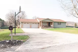 25 Nicklaus Ln, Jefferson/Mather, PA 15370 - Photo 3