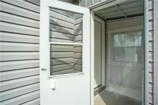 423 16th Ave, Patterson Township, PA 15010 - Photo 3