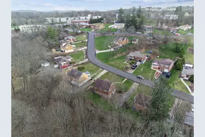 120 Forest Dr, North Huntingdon, PA 15642 - Photo 29