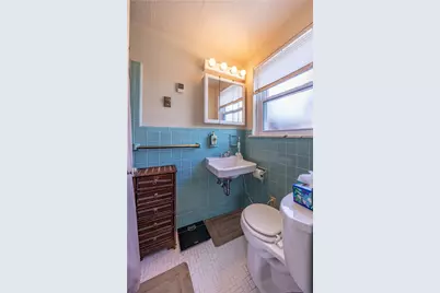 222 Glenview Dr, New Kensington, PA 15068 - Photo 17