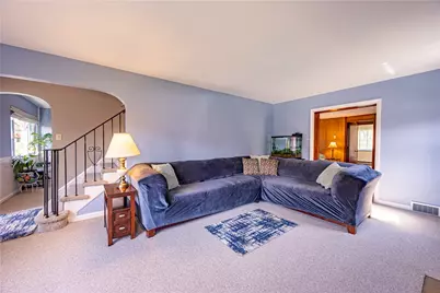 222 Glenview Dr, New Kensington, PA 15068 - Photo 5