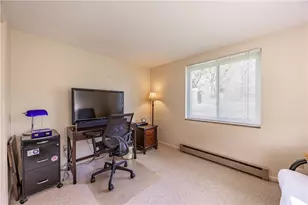 222 Glenview Dr, New Kensington, PA 15068 - Photo 13