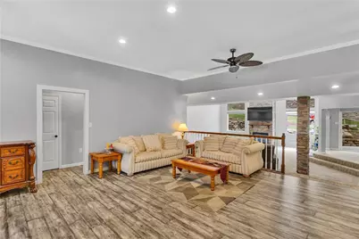 10 Walker St, Collier Township, PA 15071 - Photo 19