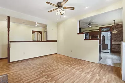 813 S Braddock Avenue #4, Pittsburgh, PA 15221 - Photo 9