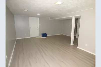 745 Shadyside Dr, West Mifflin, PA 15122 - Photo 19