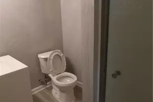 745 Shadyside Dr, West Mifflin, PA 15122 - Photo 21