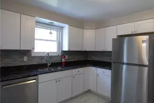 745 Shadyside Dr, West Mifflin, PA 15122 - Photo 3