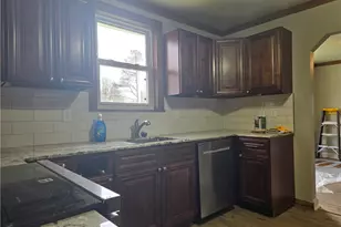 1425 Barclay Hill Rd, Brighton Township, PA 15009 - Photo 3