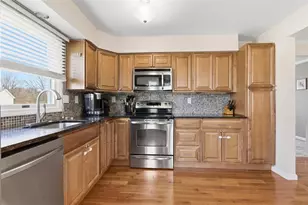 44 Rodgers Dr, Findlay Township, PA 15108 - Photo 11