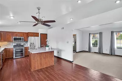 2240 Bernard, Pittsburgh, PA 15234 - Photo 9