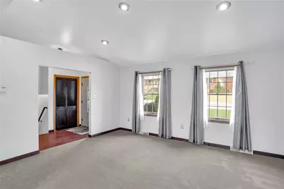 2240 Bernard, Pittsburgh, PA 15234 - Photo 5