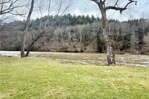 214 Youngs Ln, Sugarcreek Boro, PA 16323 - Photo 3