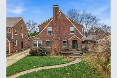 479 Carley Ave, Sharon, PA 16146 - Photo 1