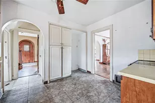 479 Carley Ave, Sharon, PA 16146 - Photo 11