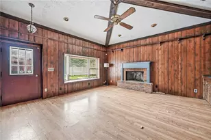 479 Carley Ave, Sharon, PA 16146 - Photo 13