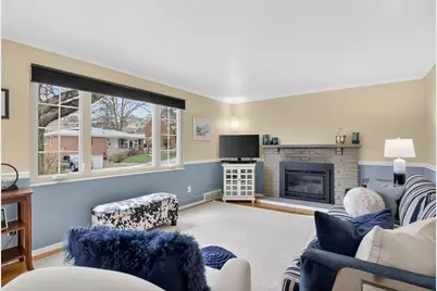 832 Ella St, Pittsburgh, PA 15243 - Photo 9