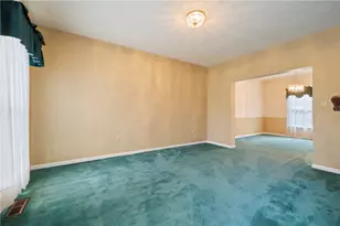 372 Indian Ridge Dr, Moon/Crescent Twp, PA 15108 - Photo 11