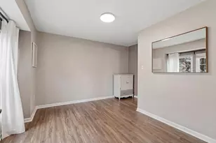 406 Arbor Dr, Adams Township, PA 16046 - Photo 5