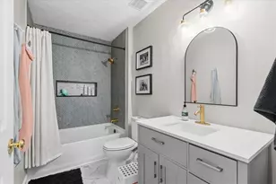 406 Arbor Dr, Adams Township, PA 16046 - Photo 25