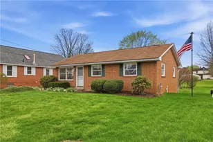 424 E New Castle St, Harmony Boro, PA 16063 - Photo 45