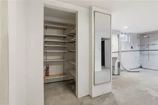 424 E New Castle St, Harmony Boro, PA 16063 - Photo 35