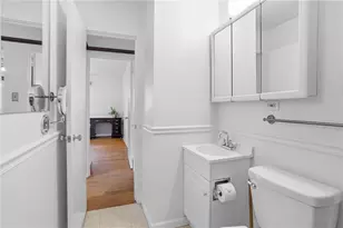 424 E New Castle St, Harmony Boro, PA 16063 - Photo 23