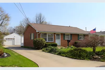 424 E New Castle Street, Harmony Boro, PA 16063 - Photo 1