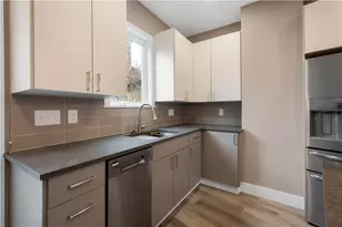 807 McCandless Ave, Pittsburgh, PA 15201 - Photo 5