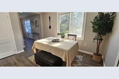 2908 Woodrow St, Liberty Boro, PA 15133 - Photo 7