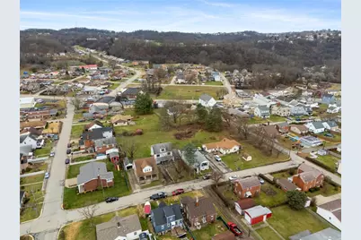 2908 Woodrow St, Liberty Boro, PA 15133 - Photo 37