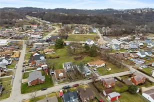 2908 Woodrow St, Liberty Boro, PA 15133 - Photo 37