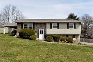 189 Wiggins Ln, South Union Township, PA 15401 - Photo 1