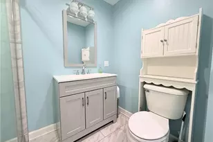 505 E Hazelcroft Ave, New Castle, PA 16105 - Photo 13