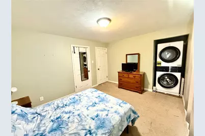 505 E Hazelcroft Ave, New Castle, PA 16105 - Photo 11