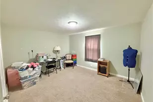 505 E Hazelcroft Ave, New Castle, PA 16105 - Photo 15