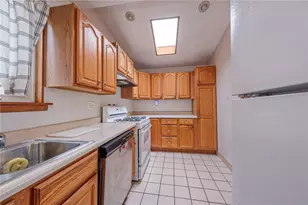 513 Catherine St, South Greensburg Boro, PA 15601 - Photo 3