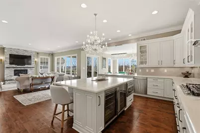 1690 Shelburne Ln, Pittsburgh, PA 15217 - Photo 17