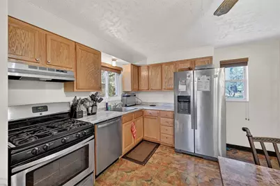 2036 Sampson St, Pittsburgh, PA 15221 - Photo 7