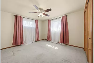 150 Baker Dr, Ross Twp, PA 15237 - Photo 11