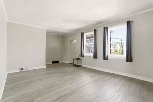 2902 Churchview Ave, Pittsburgh, PA 15227 - Photo 9