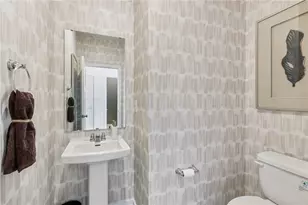 1083 Peachtree Rd, Scott Township, PA 15106 - Photo 11