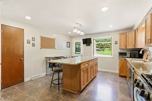 225 Adeline Ave, Pittsburgh, PA 15228 - Photo 13