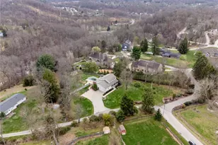 807 Cochran Dr, Hempfield Township, PA 15601 - Photo 37